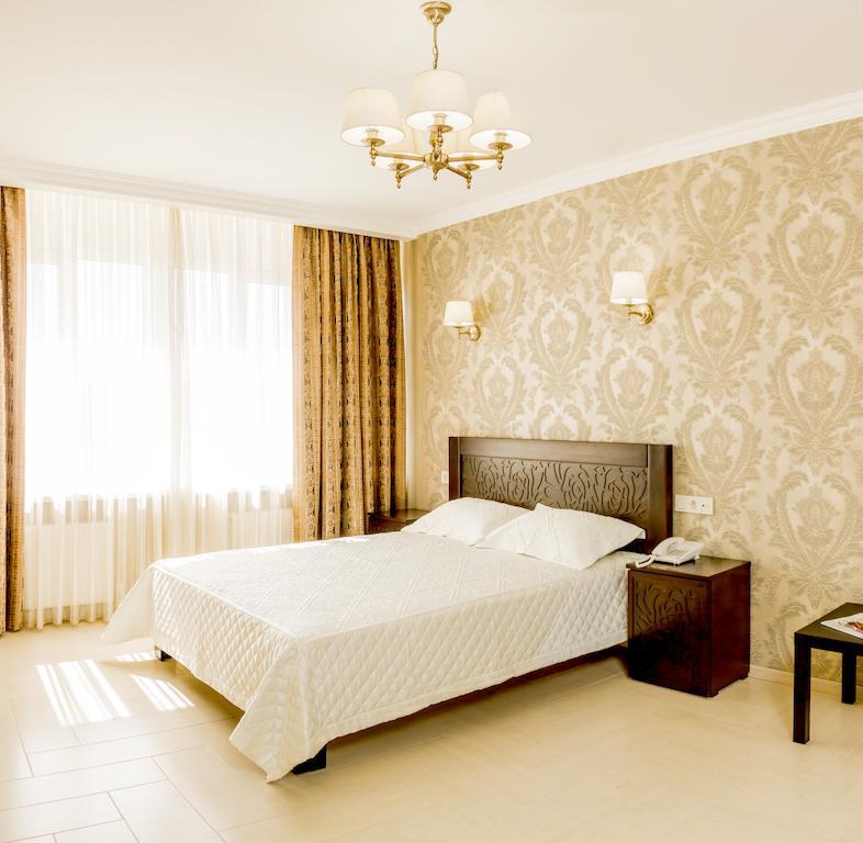 Hotel Premier Καμιανσκέ Δωμάτιο φωτογραφία