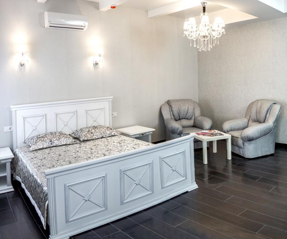 Hotel Premier Καμιανσκέ Εξωτερικό φωτογραφία